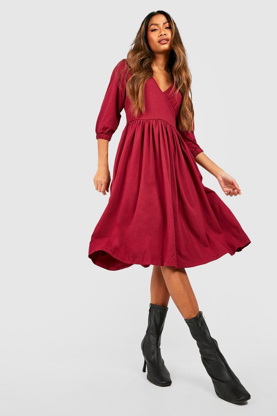 Berry rosso 3/4 Sleeve Midi Smock Dress image number 1