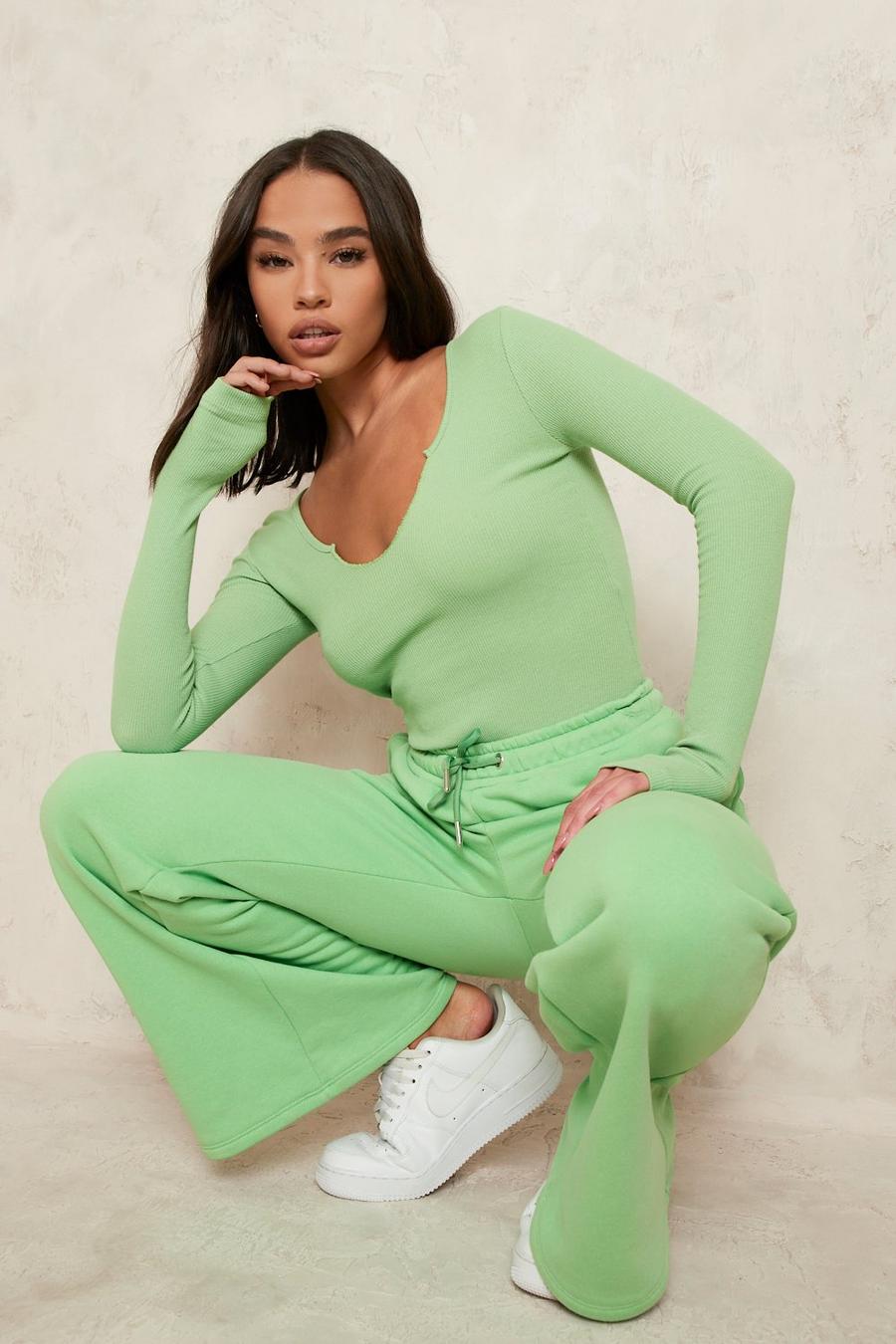 Green Bodysuit Met Halsinkeping En Lange Mouwen image number 1
