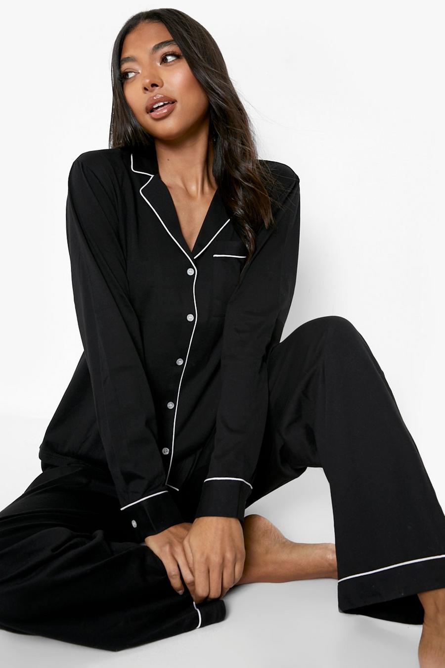 שחור סט פיג'מה מכנסיים וחולצה מבד ג׳רסי עם כפתורים ושרוולים ארוכים לנשים גבוהות image number 1