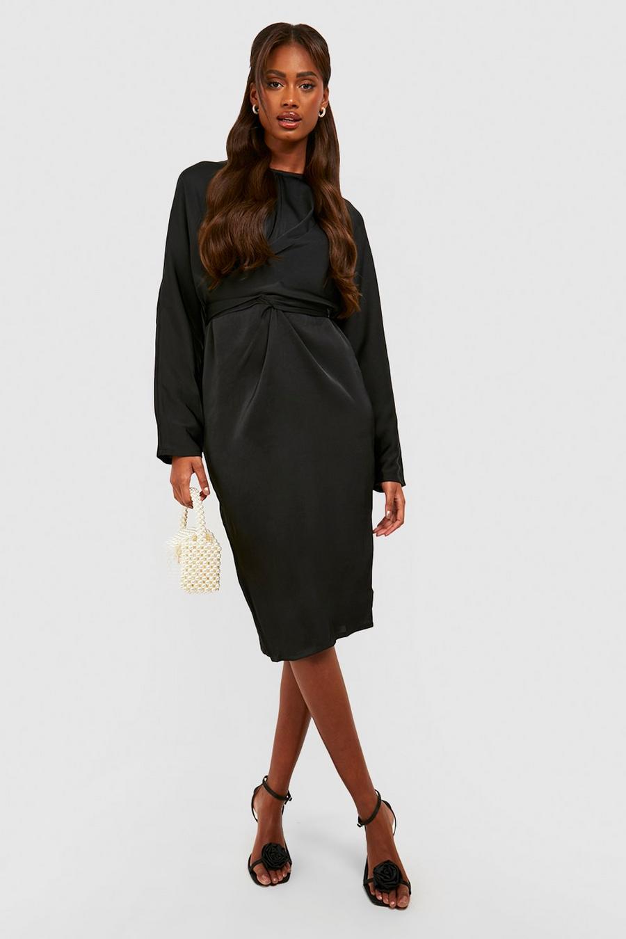 Black שמלת מידי סאטן בעיטור מעטפת עם קשירה בגב image number 1