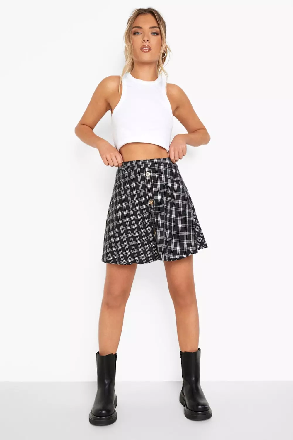 Skater hotsell skirt check