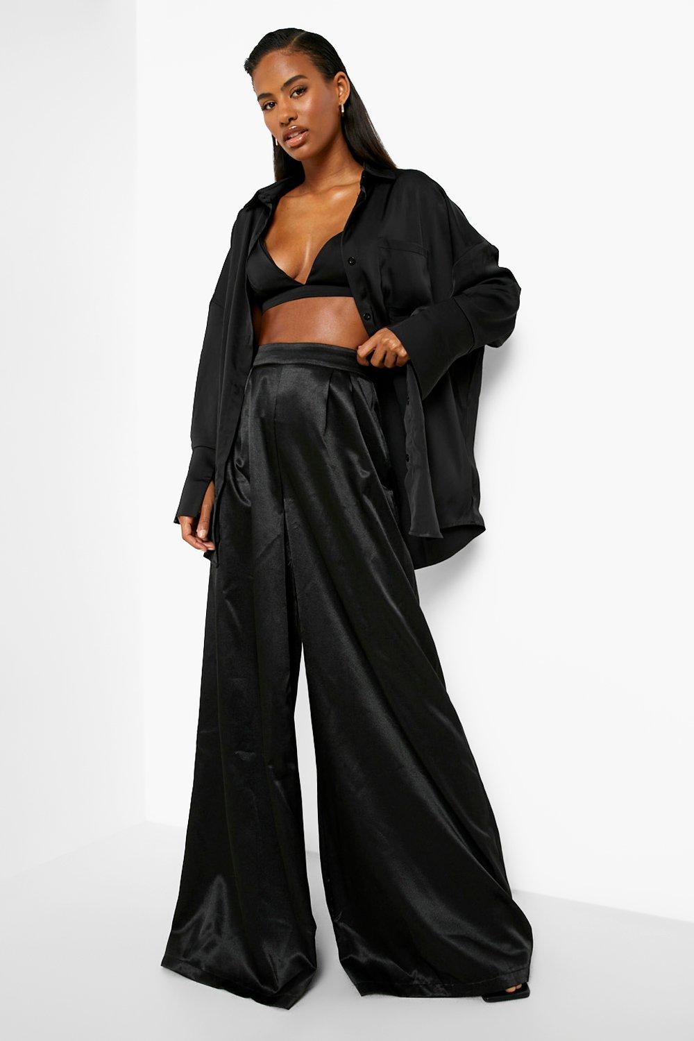 boohoo Plus Wide Leg Velvet Pants