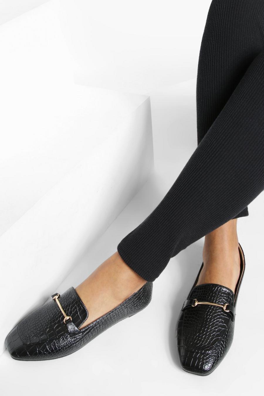 Breite Passform Kroko-Loafers mit Gold-Detail, Black