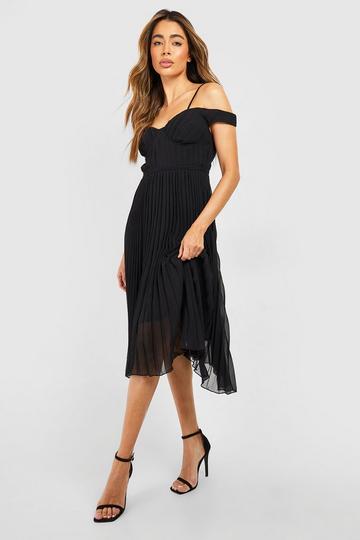 Pleated Cold Shoulder Midi Dress black