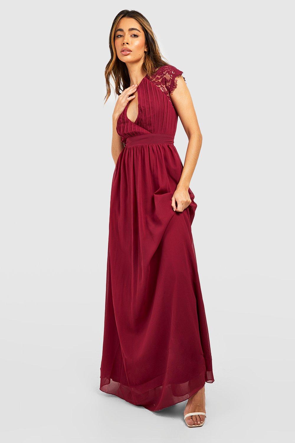 Boohoo lace hotsell maxi dress