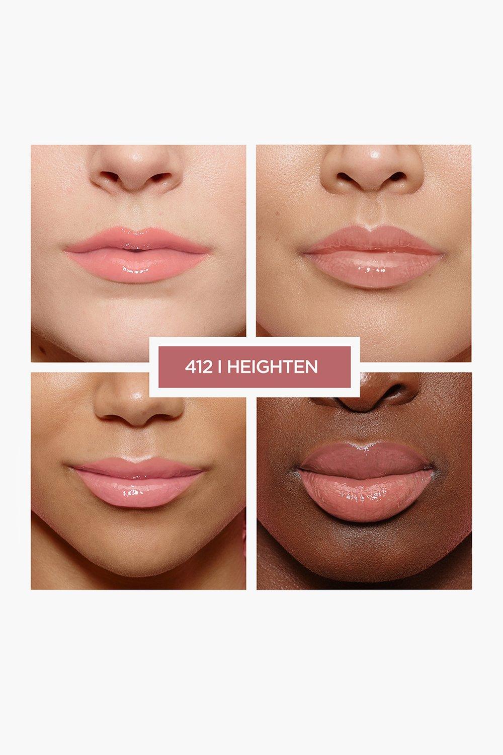 Her lip to 5th Anniversary Book