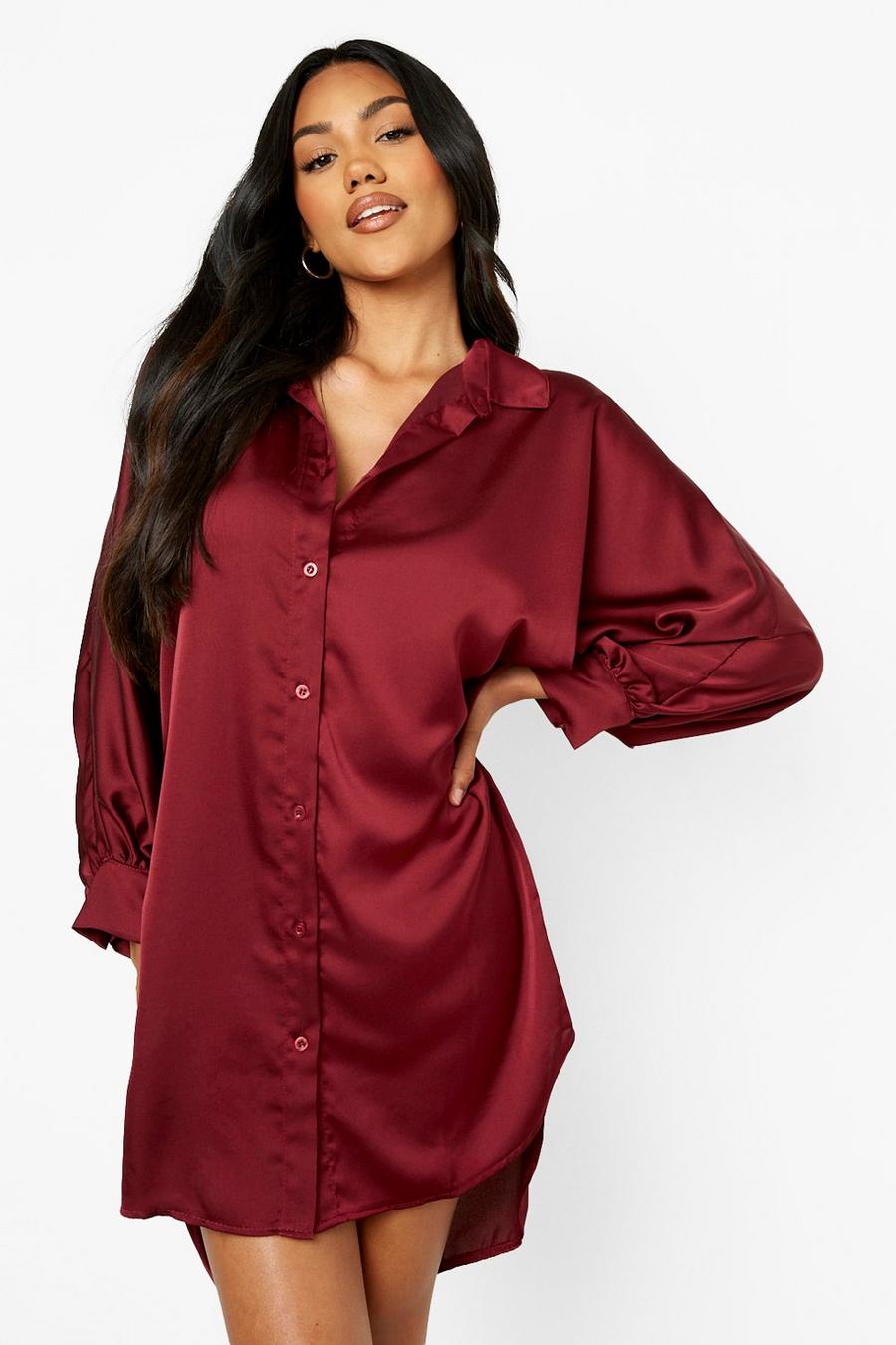 Oversize Hemd-Kleid aus Satin, Berry rot image number 1