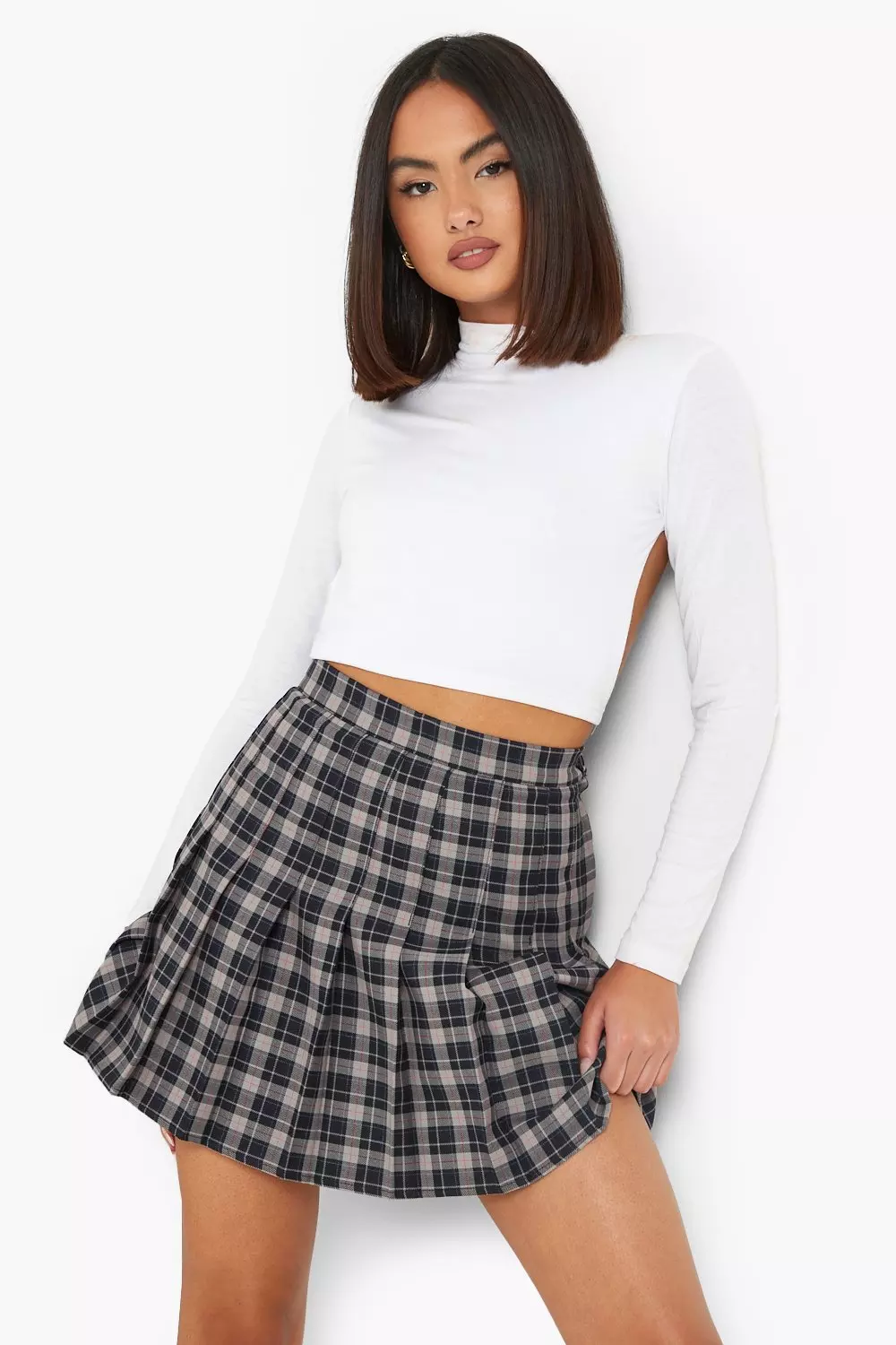 Pleated mini shop tennis skirt