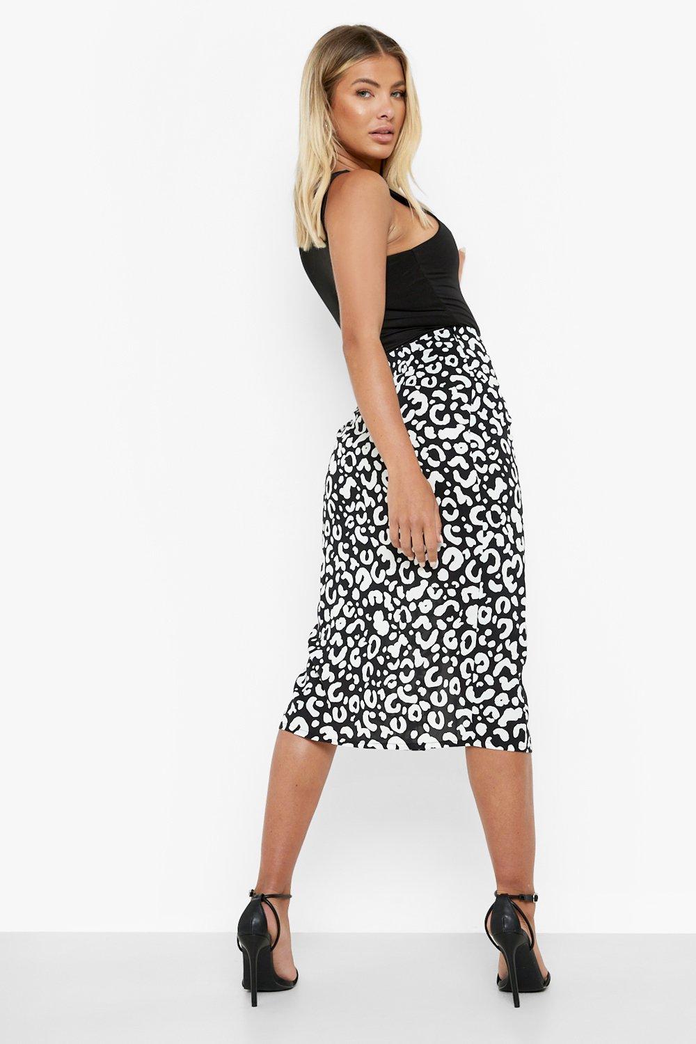 Leopard print midi on sale skirt with buttons