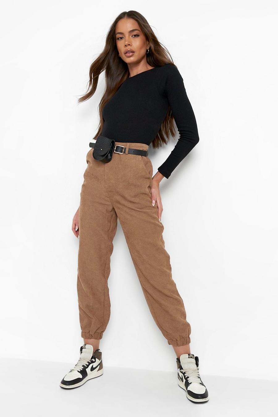 Pantaloni Utility in velluto a coste con cintura e pochette, Tan image number 1