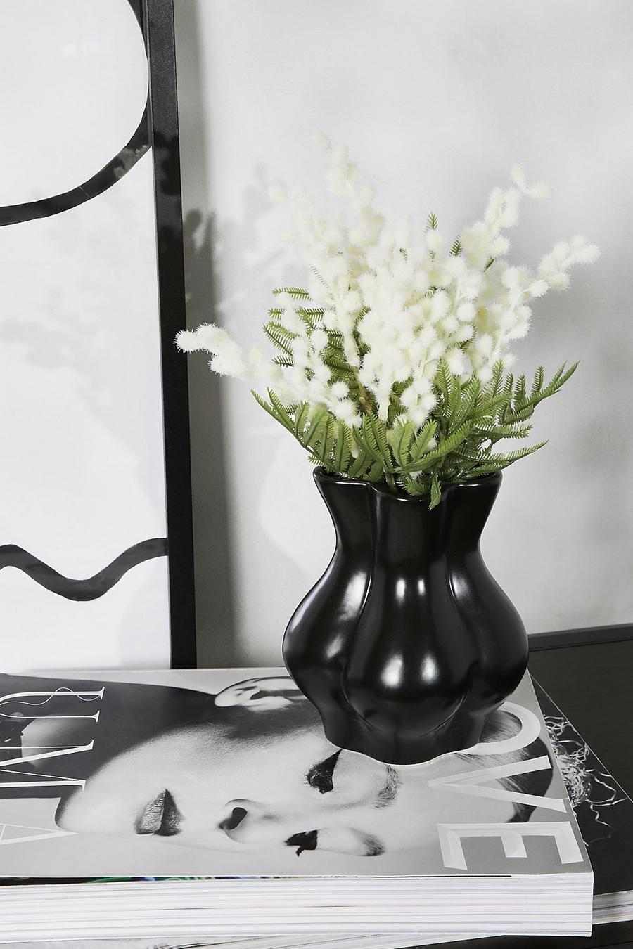 Vaso piccolo con silhoutte di natiche, Black image number 1