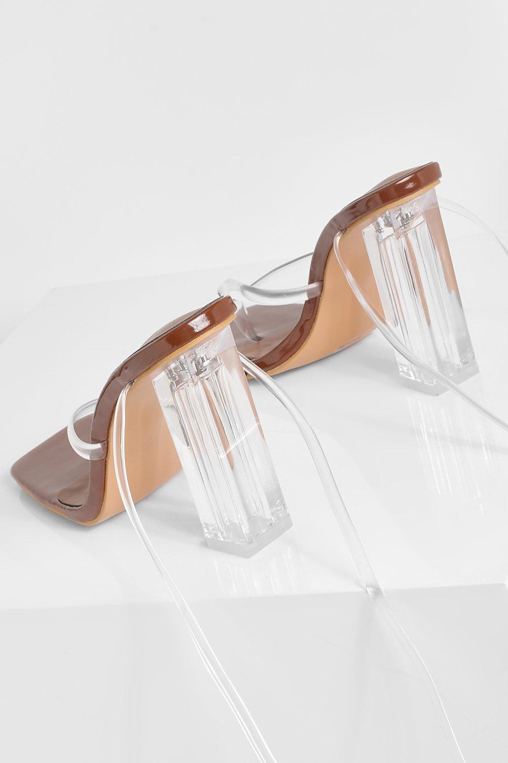 Talons à Lacets Montant Sur La Jambe Sandales à talons avec lanière et lacets montants transparents | boohoo