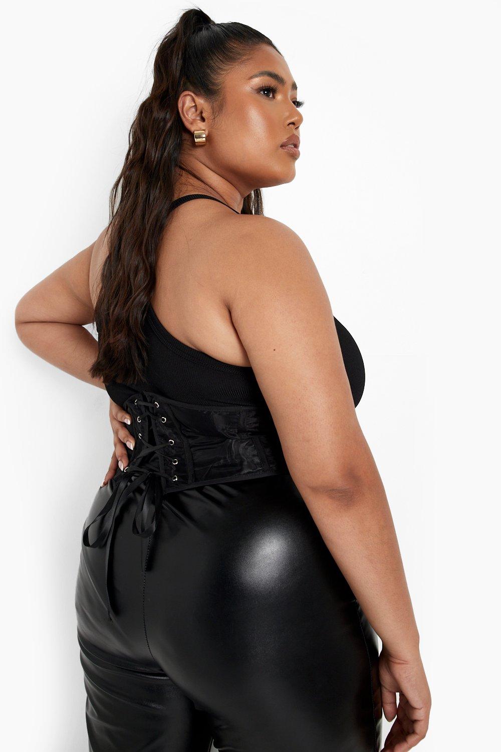 https://media.boohoo.com/i/boohoo/fzz32454_black_xl_4/female-black-plus-structured-cup-detail-mesh-corset-belt