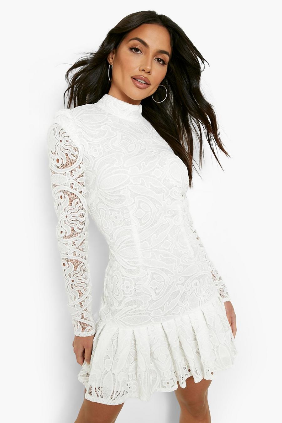 White vit Lace Drop Hem Shoulder Detail Skater Dress