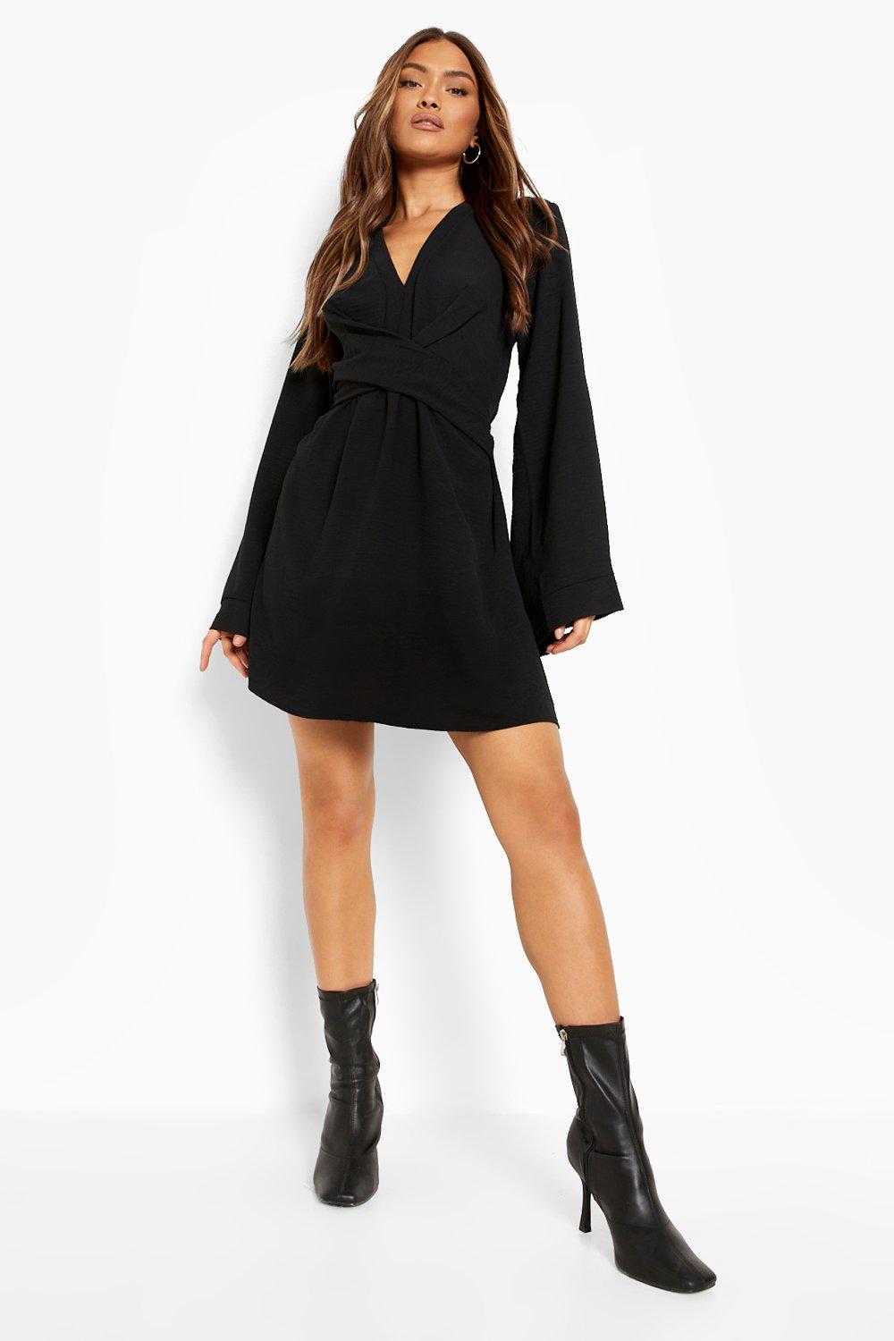 Boohoo fit 2025 and flare dress