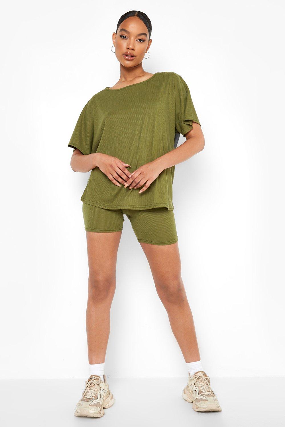 Cycling shorts best sale oversized shirt