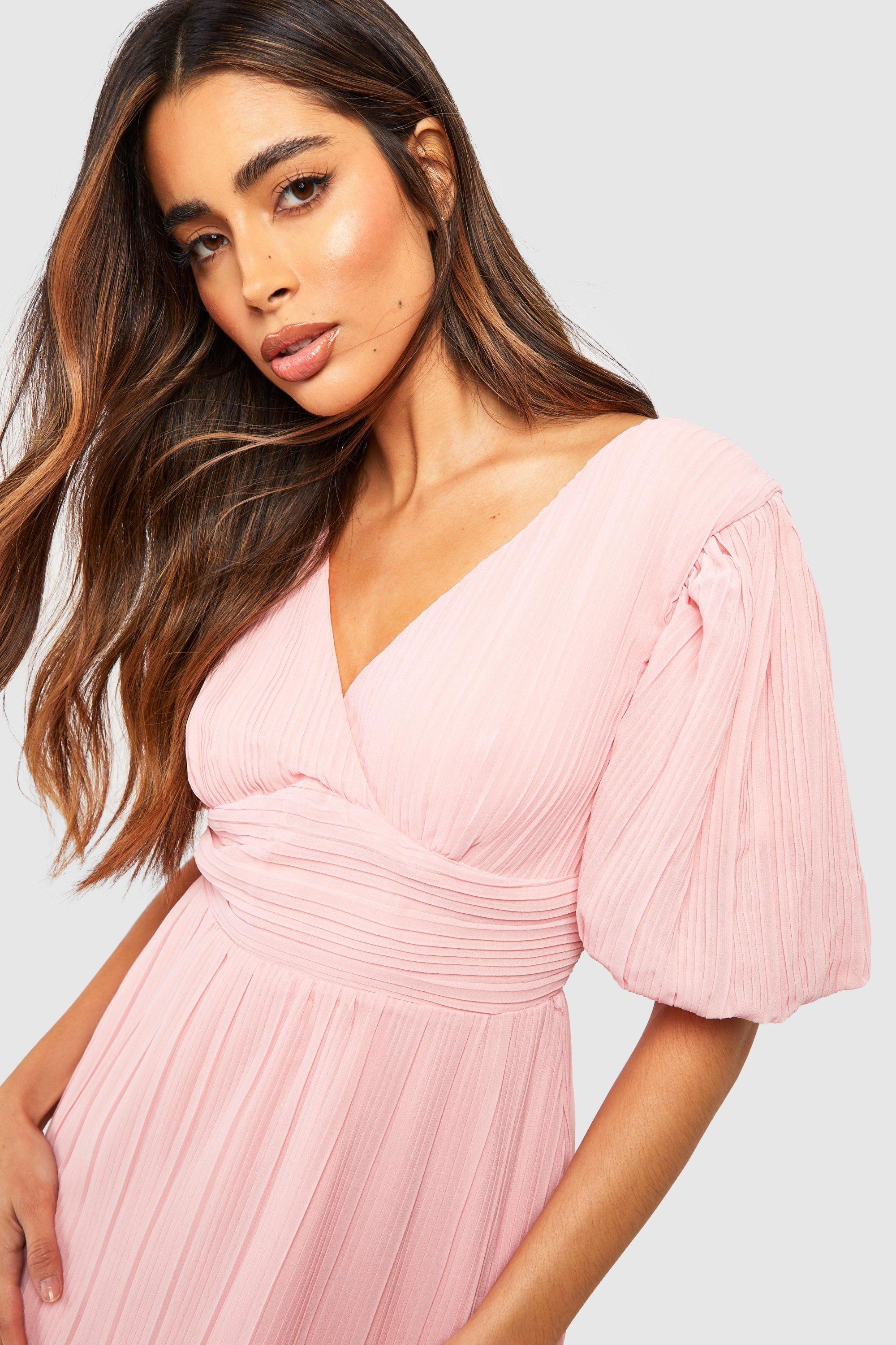 Pleated dress boohoo sale