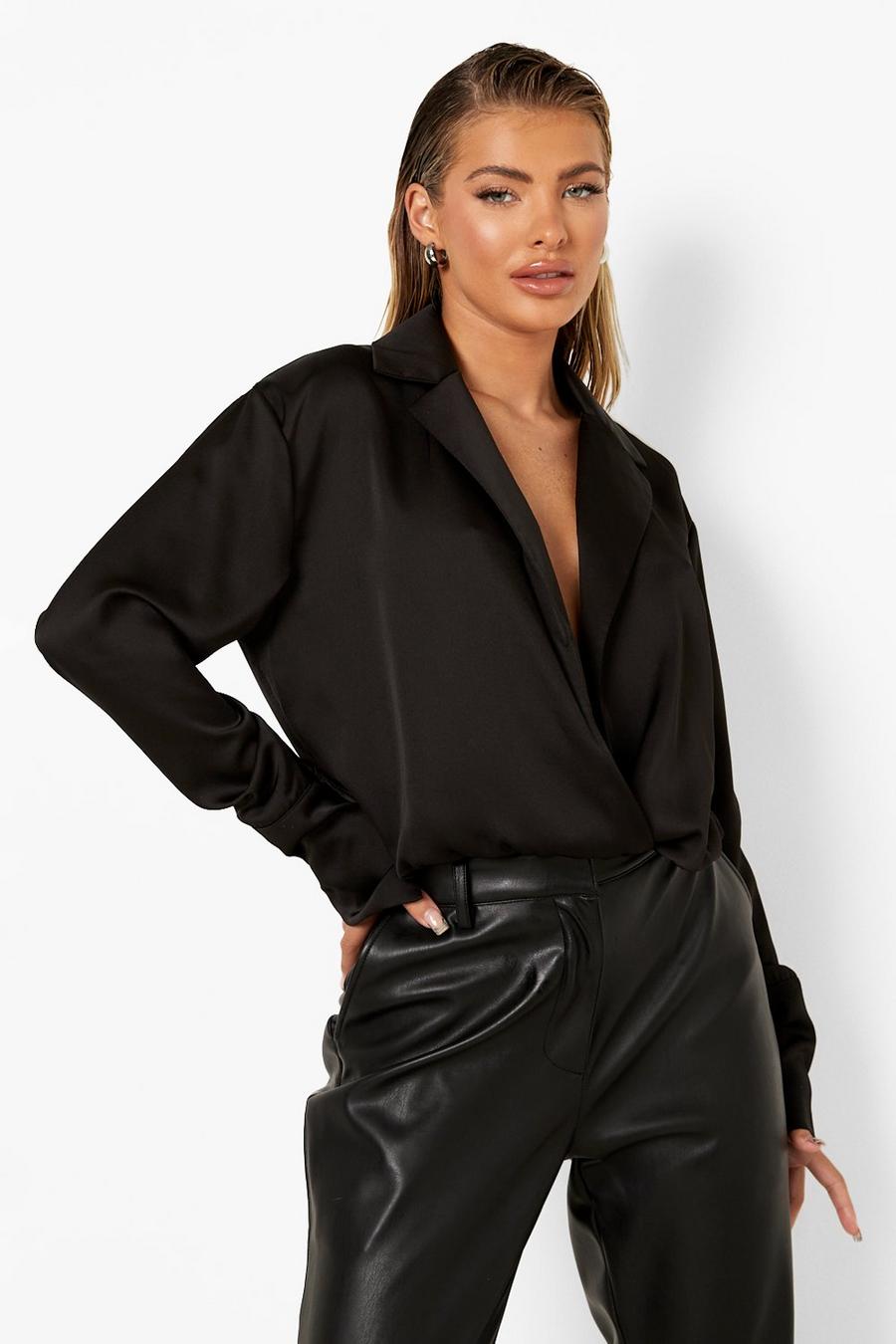 Black Skjorta i satin med omlott och dekorativ ärm image number 1