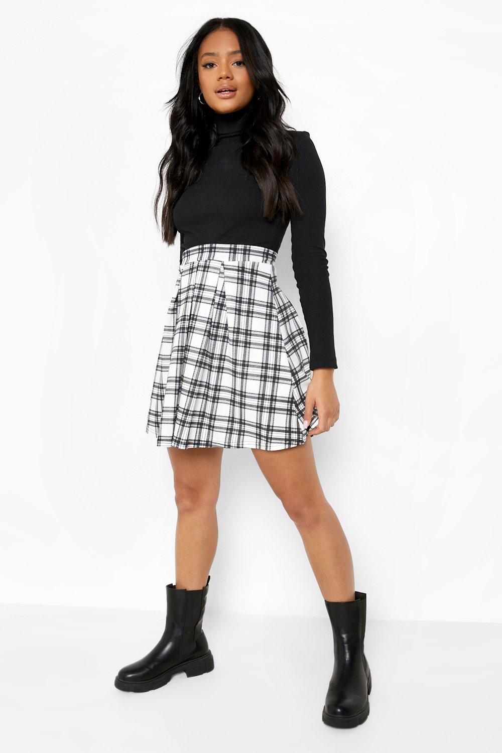 Plaid skater shop skirt cream