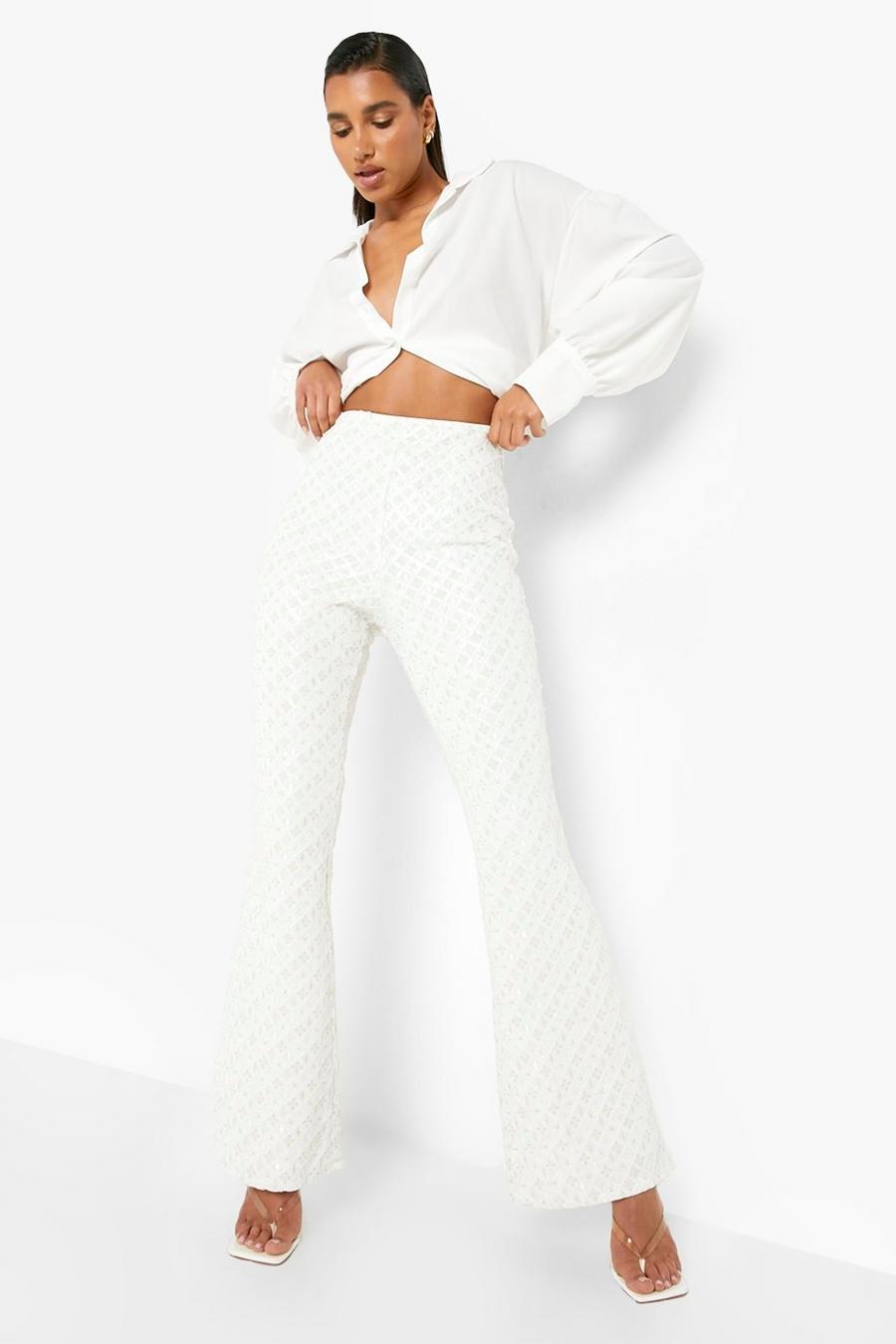 Pantaloni a zampa Premium in veluto con paillettes, White image number 1
