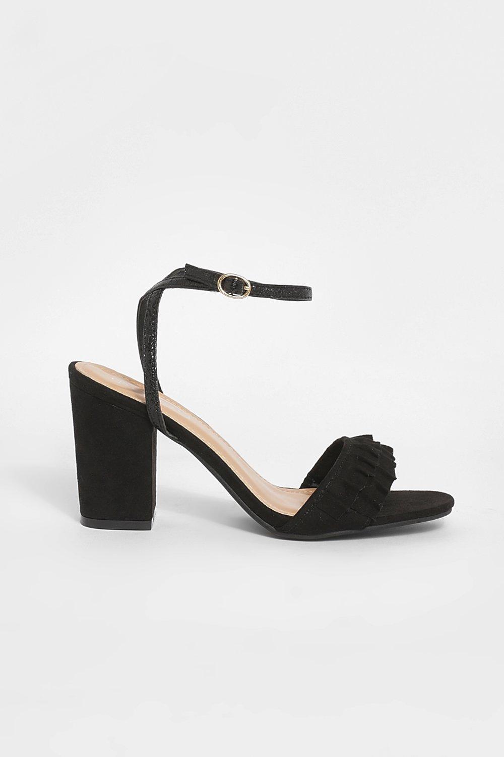 Black ruffle hot sale heels