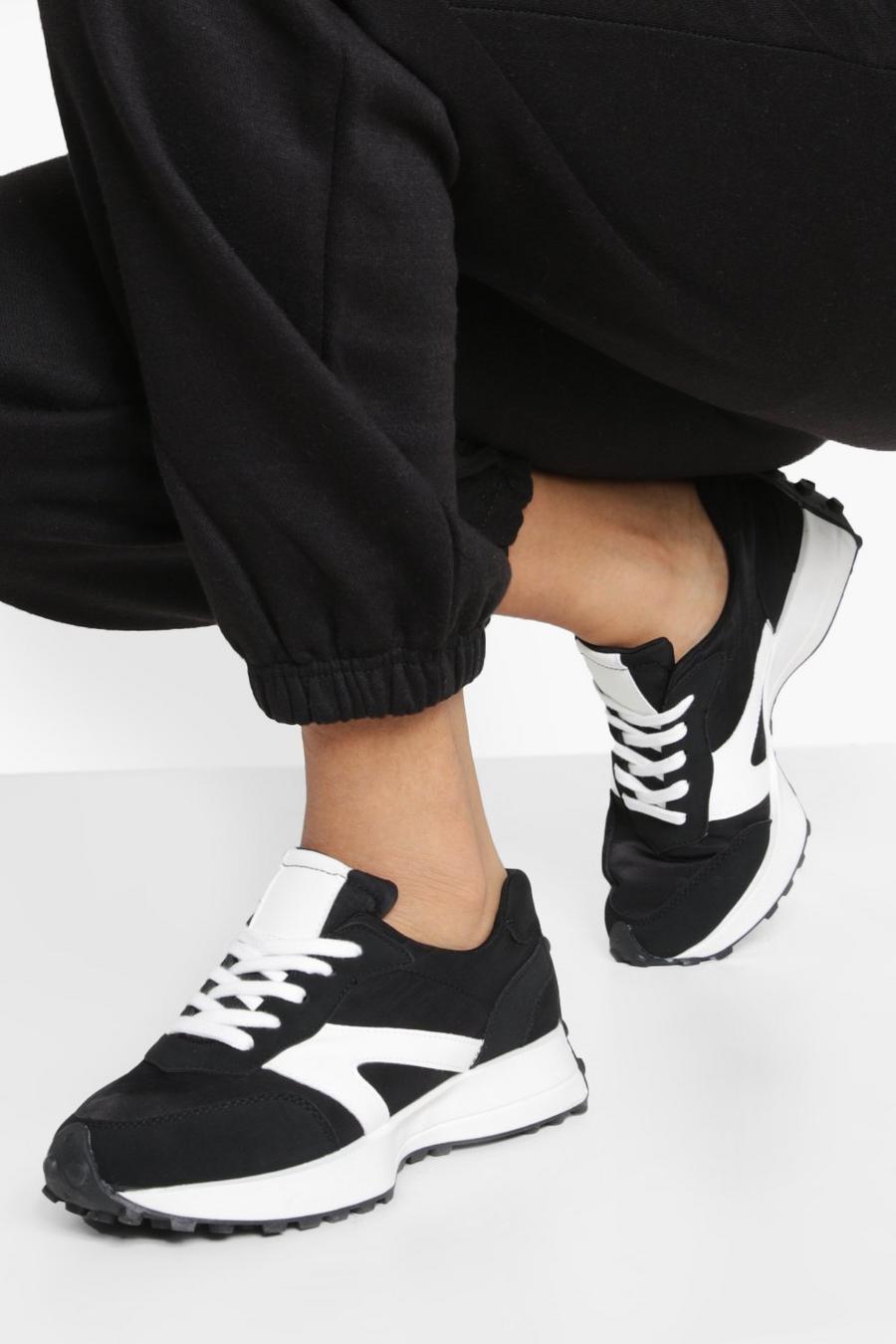 Black Tab Detailed Panelled Runner Trainers image number 1