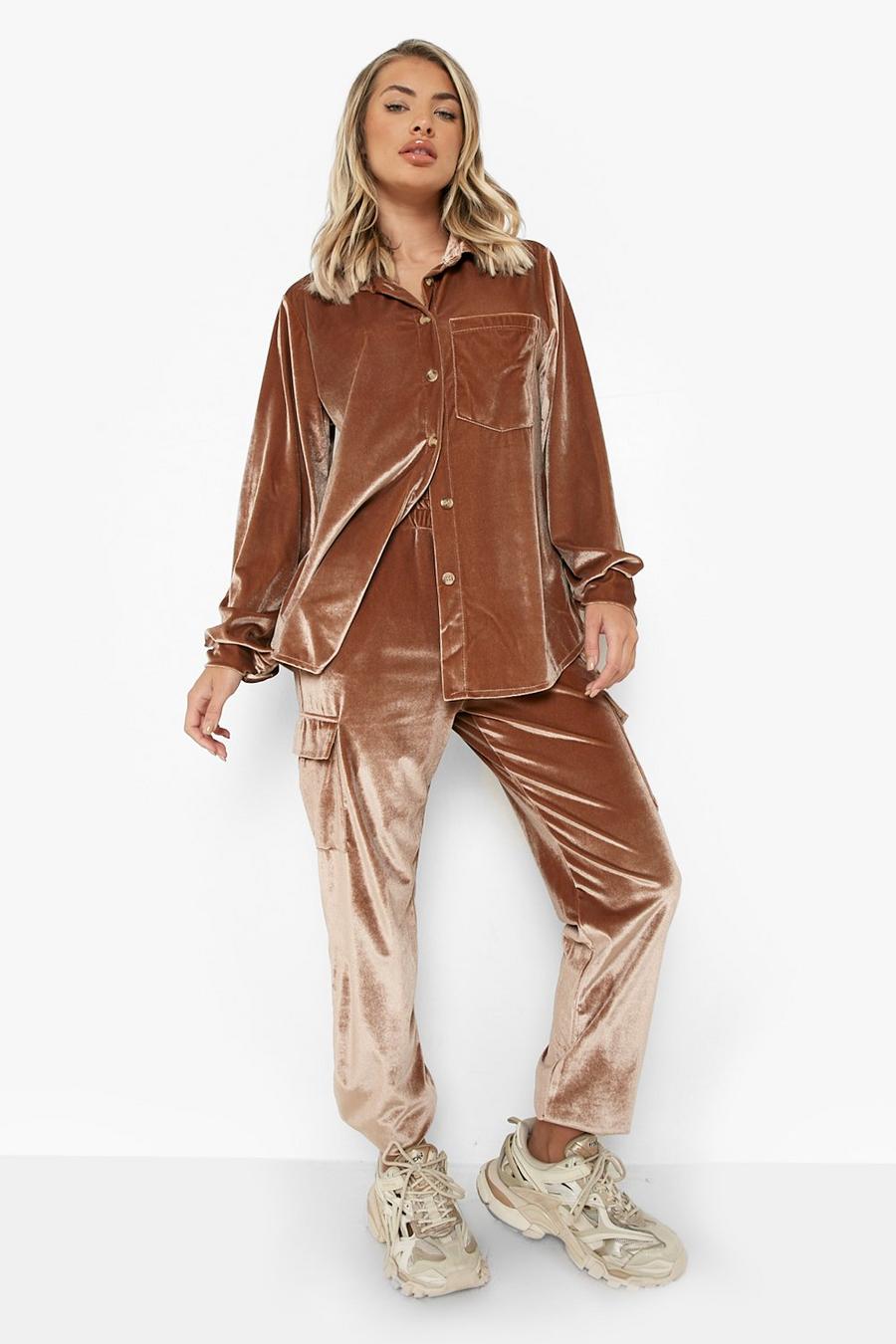Caramel Velour Relaxed Fit Cargo Joggers image number 1
