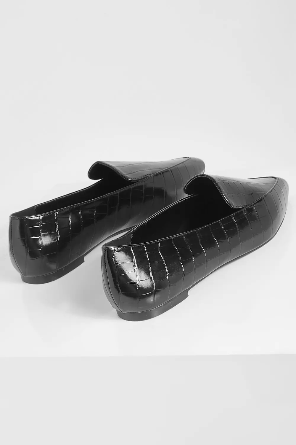 Black Croc Pointed Toe Flat Shoes alternative image
