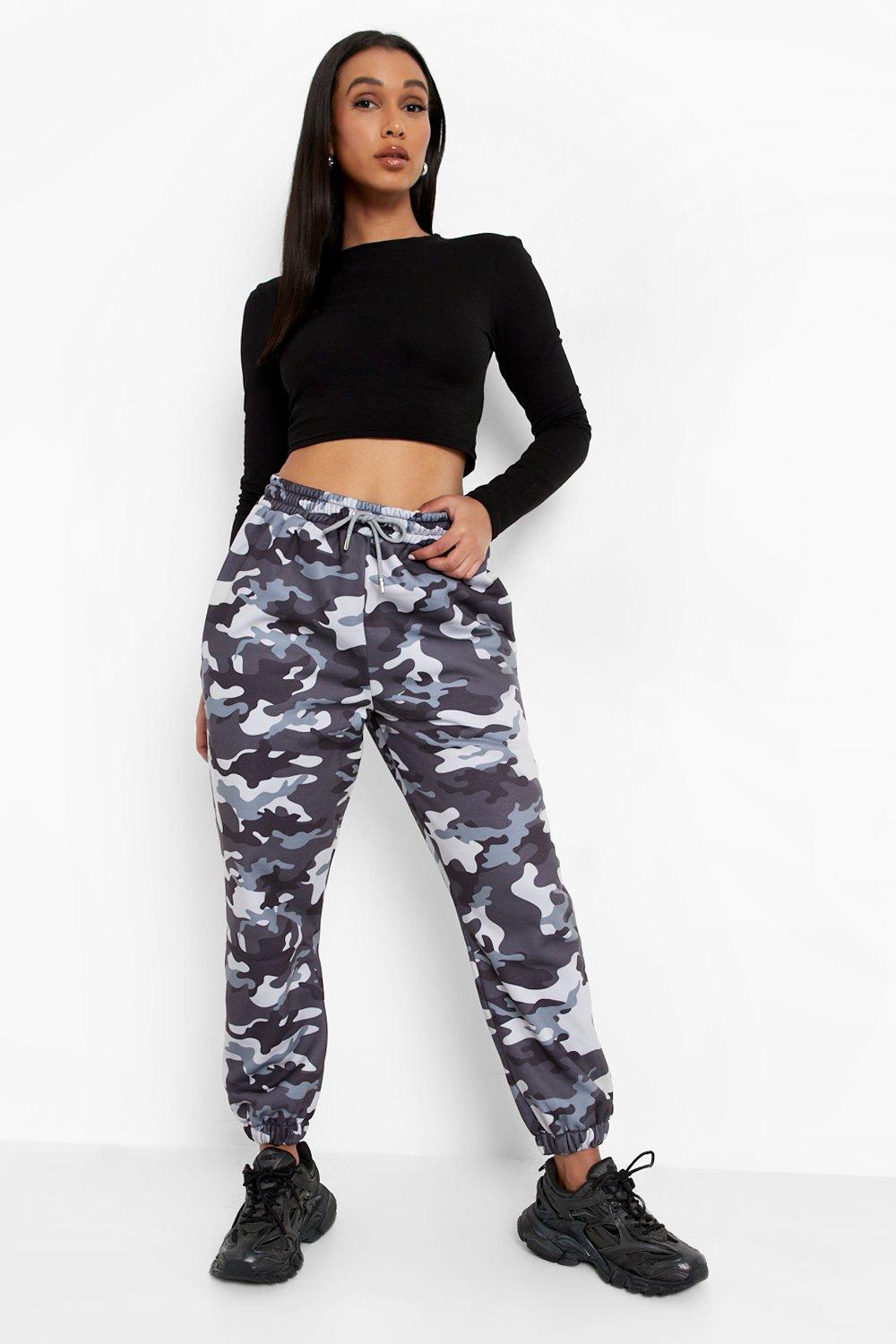 Female 2024 camo joggers