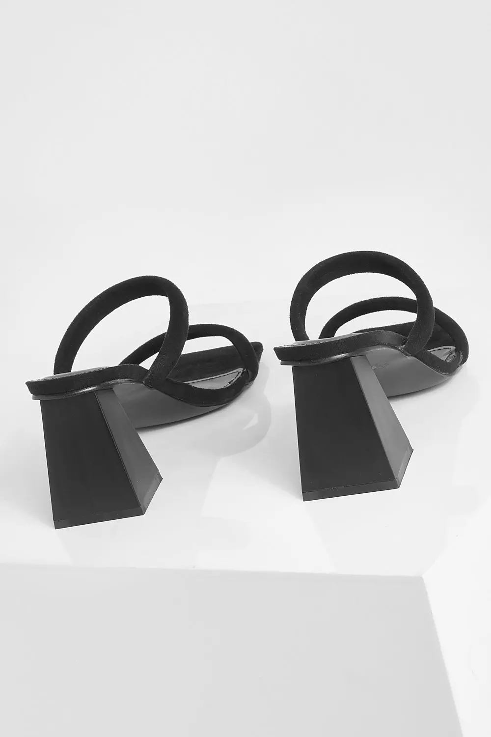 Black Double Strap Block Heeled Mule alternative image