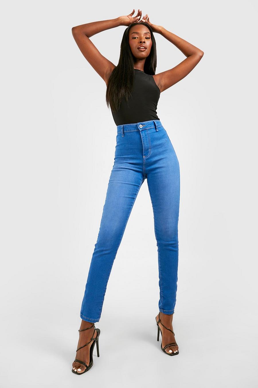 Mid blue Jeans i återvunnet tyg med shapingeffekt och hög midja image number 1
