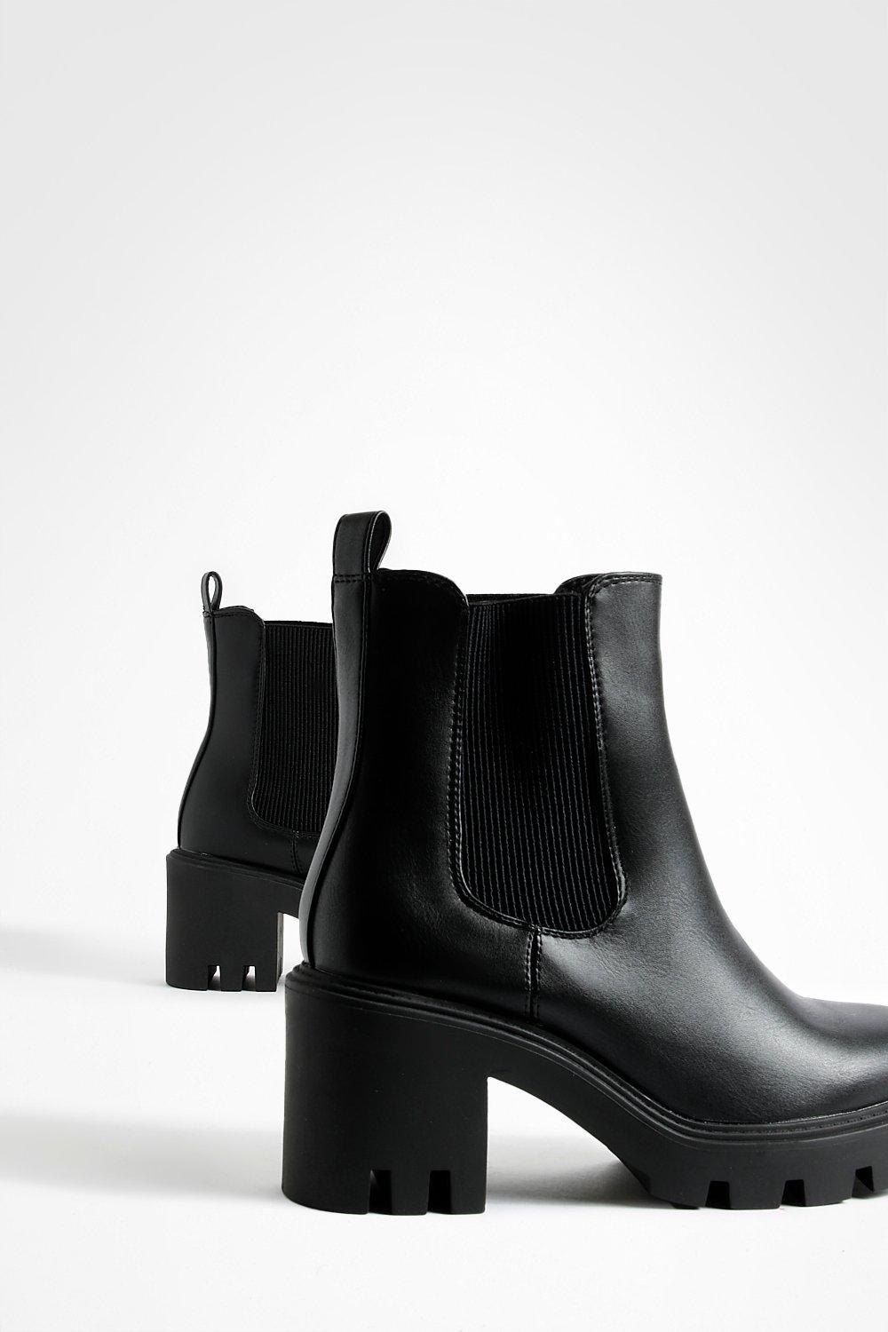 Wide fit hot sale heeled chelsea boots