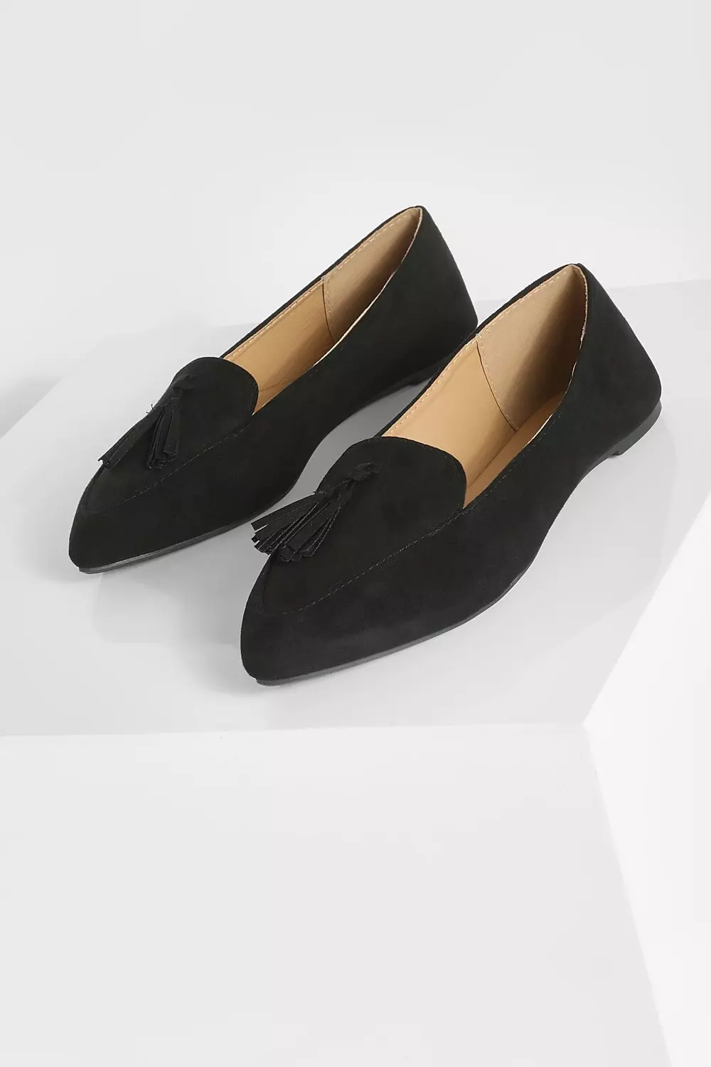 Tassel flats store