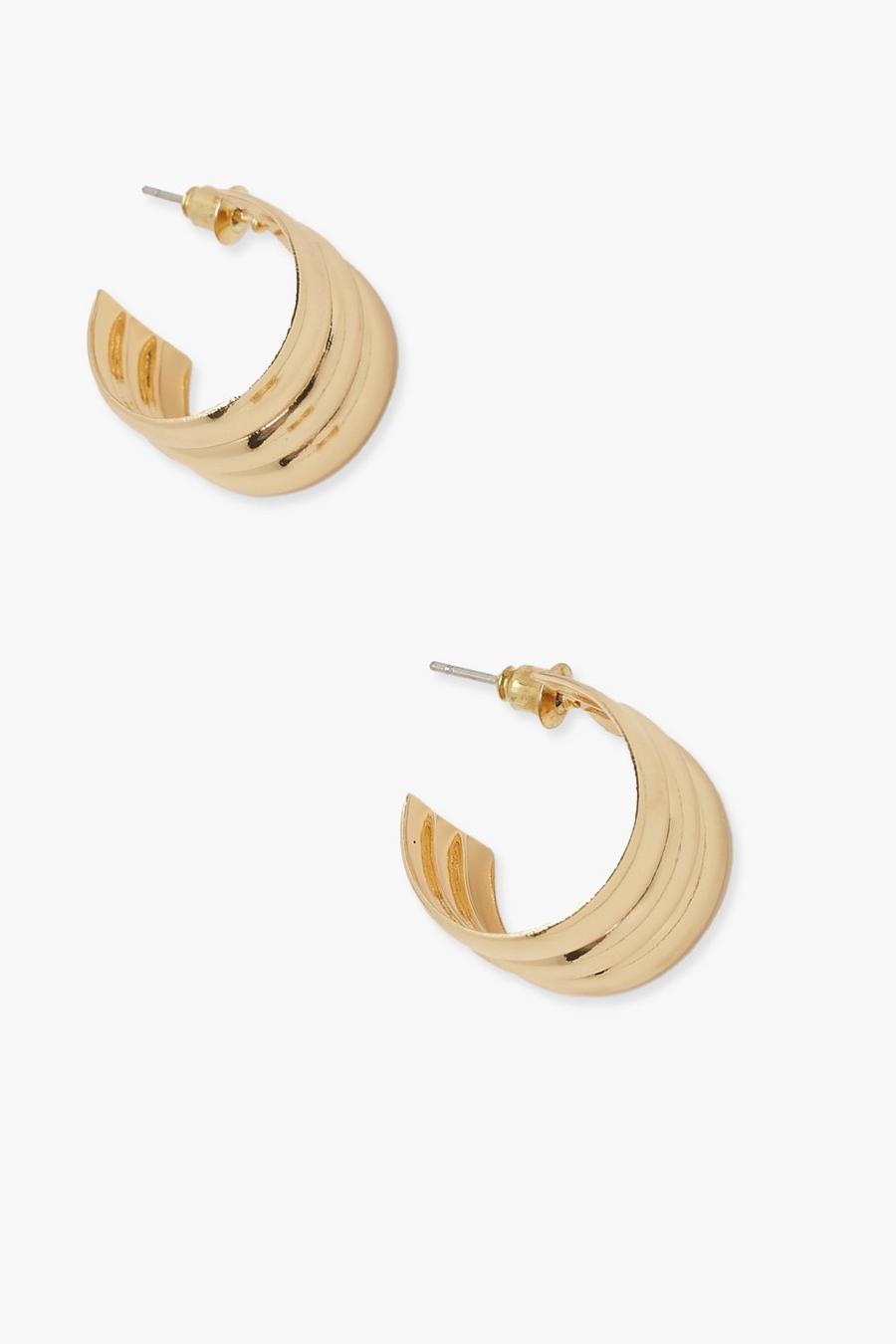 Gold Ribbed Hoop Earring image number 1