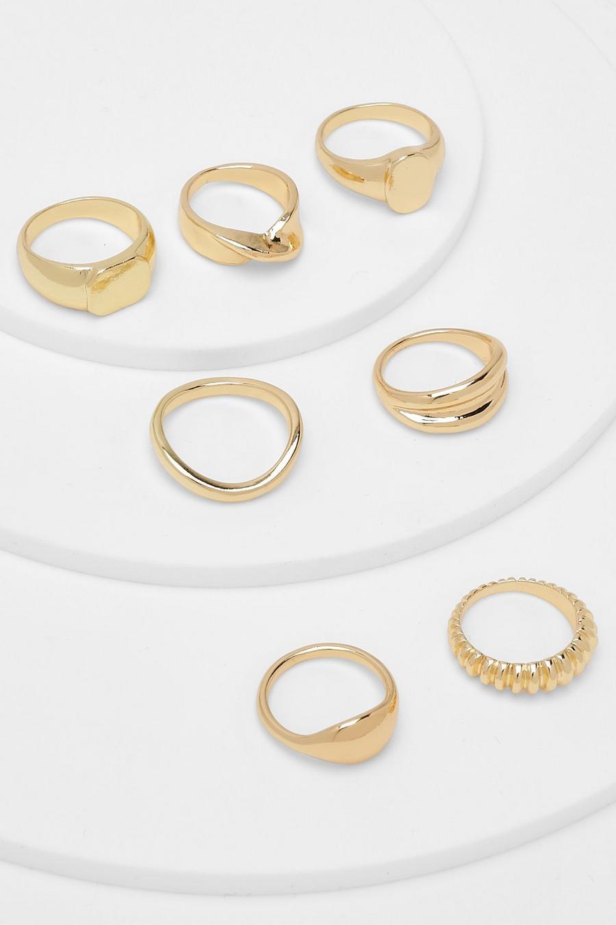 Stapel-Set mit Ringen in verschiedenen Goldtönen, Gold metallic