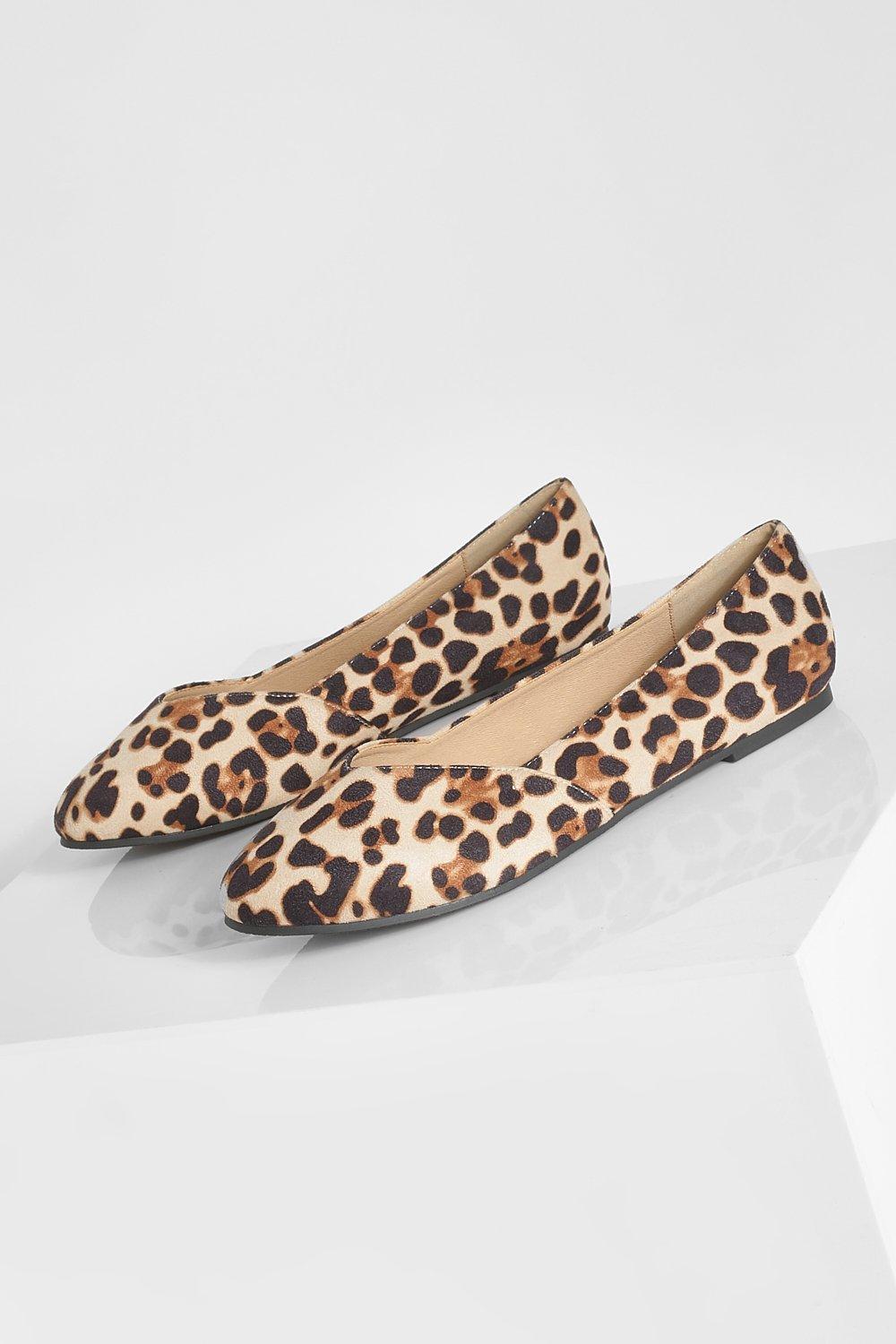 Flat clearance leopard booties