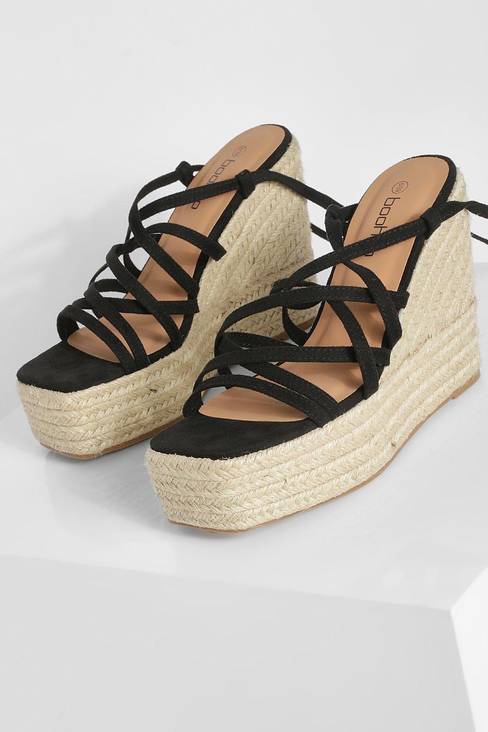 Caged wedges store