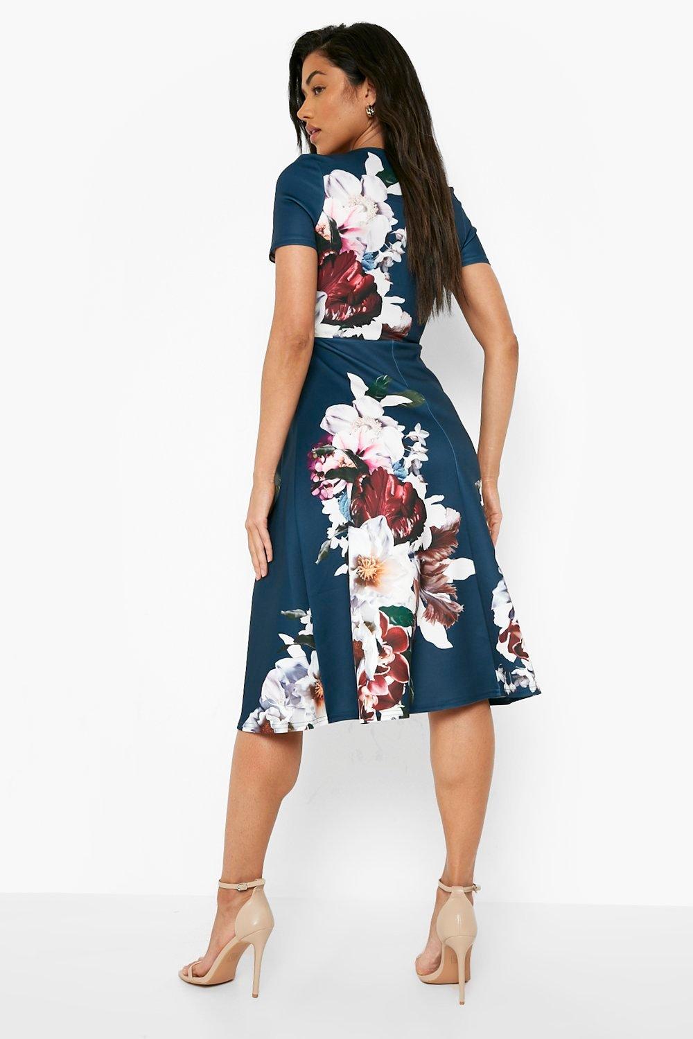 Boohoo floral hotsell pleated skater dress