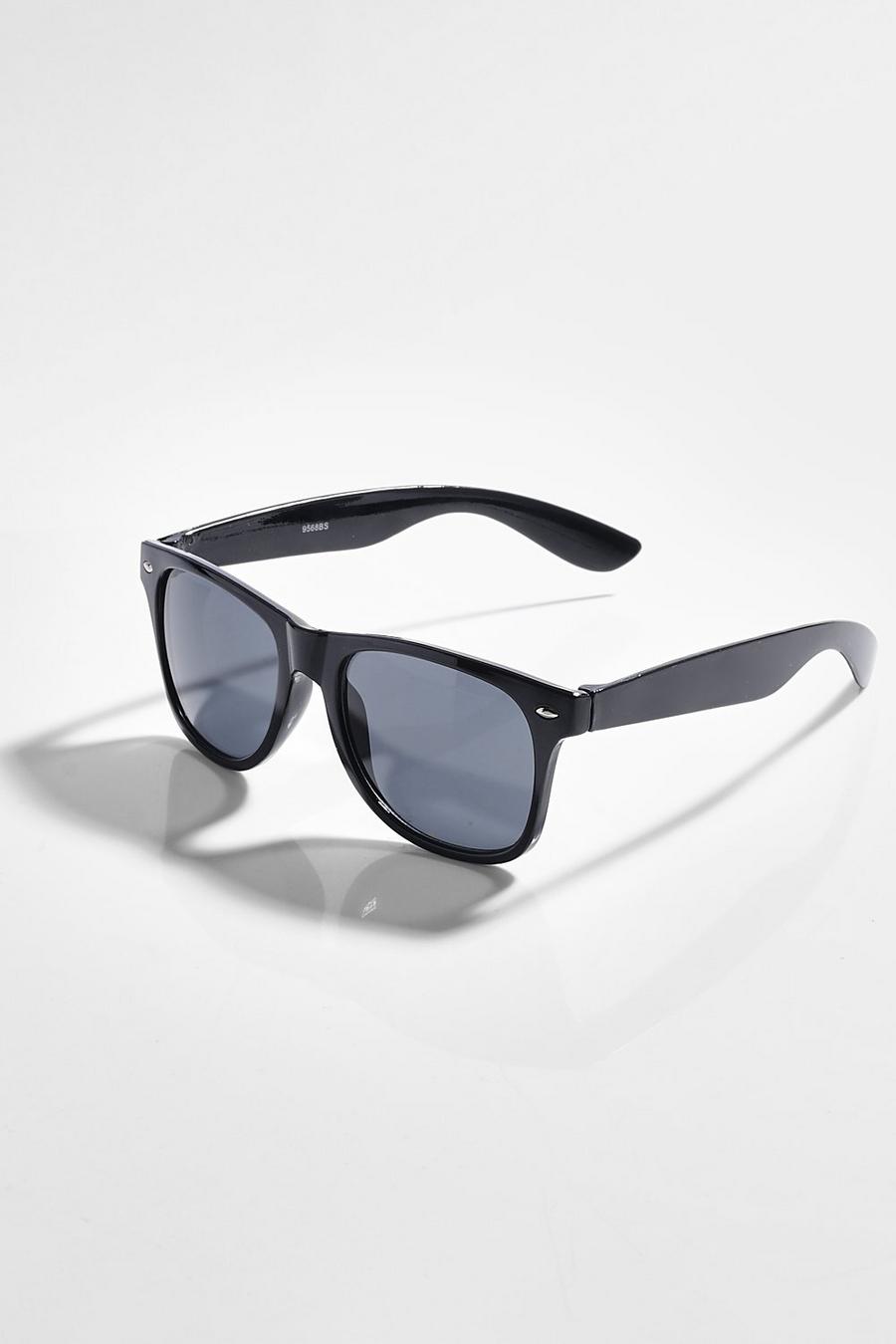 Black svart Klassiska solglasögon i wayfarer-modell image number 1