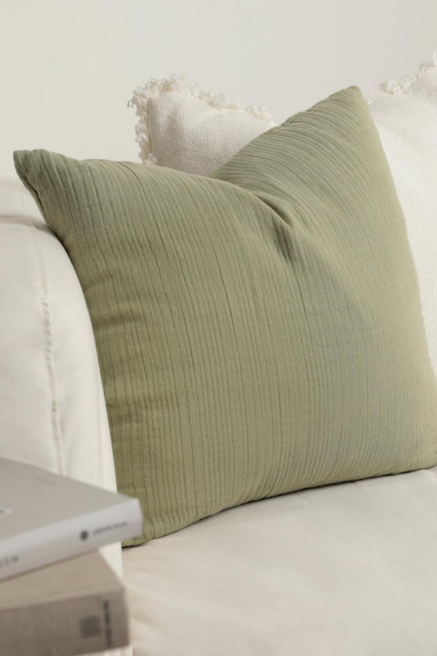 Sage vert Cotton Muslin Textured Cushion
