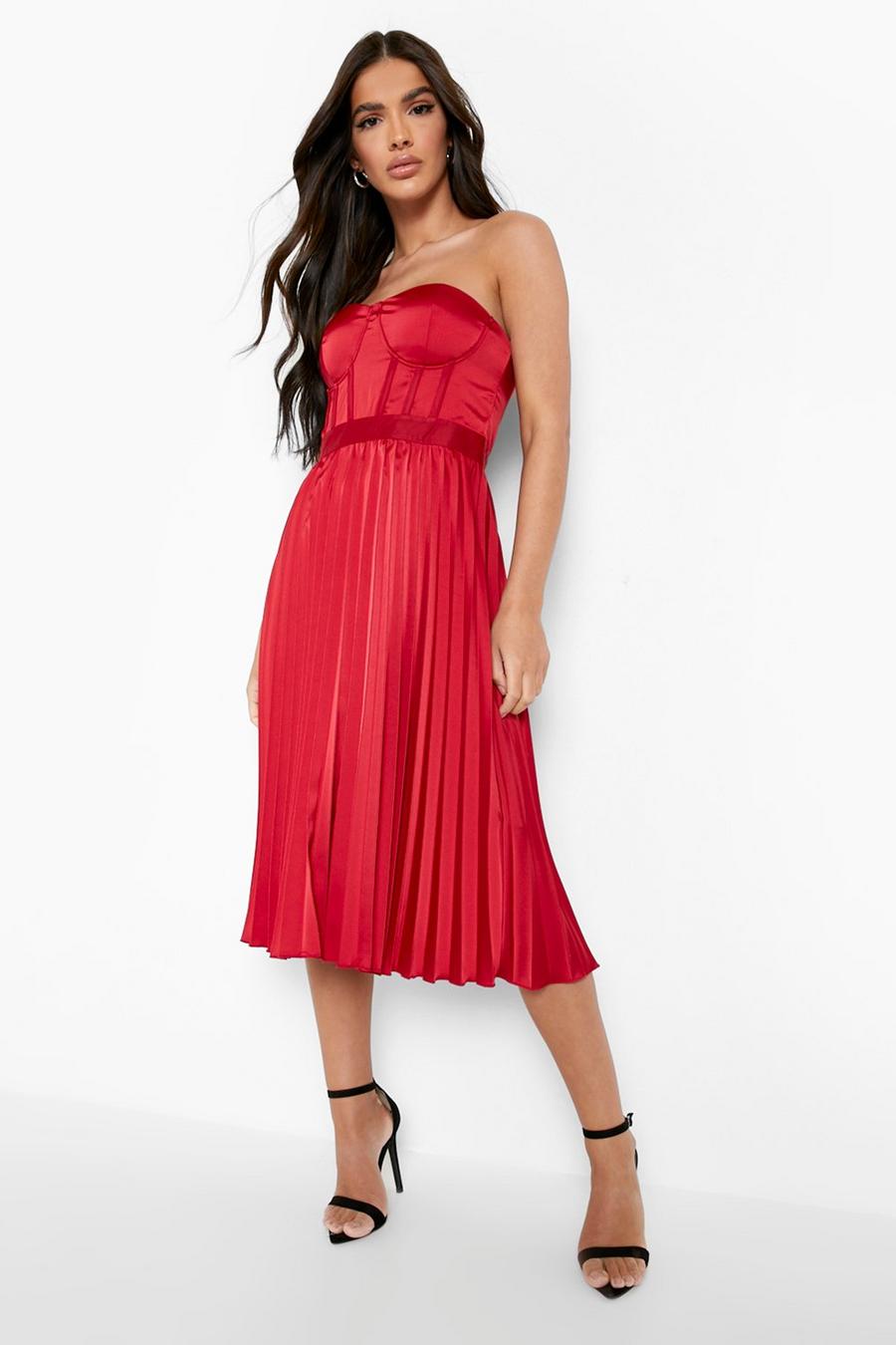Berry rosso Pleated Satin Bandeau Corset Midi Dress image number 1