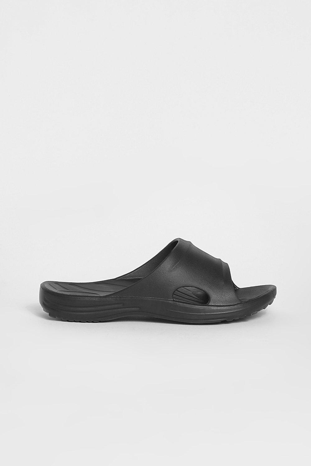 Sporty Cut Out Slider boohoo DK