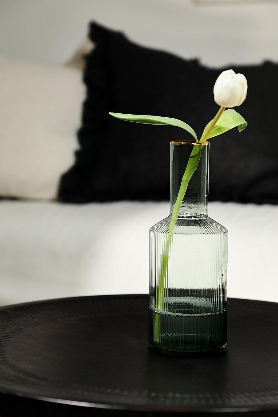 Dark green vert Ribbed Glass Stem Vase