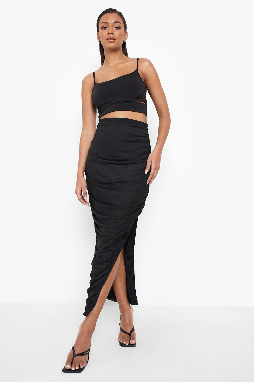 Long skirt with split on the side hotsell