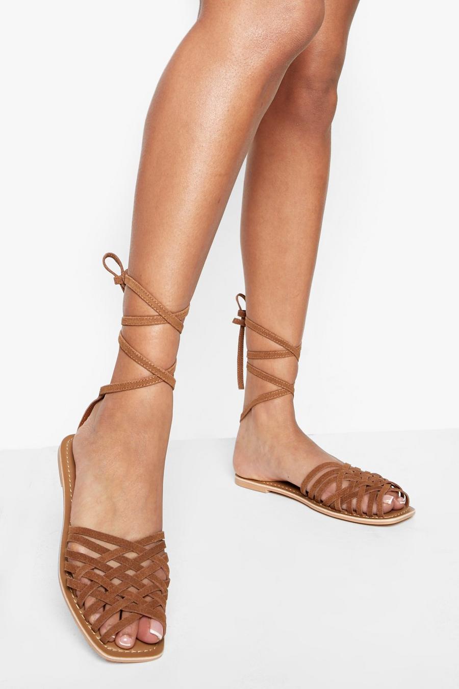 Sandalias con tiras de cuero cruzadas, Tan marrón