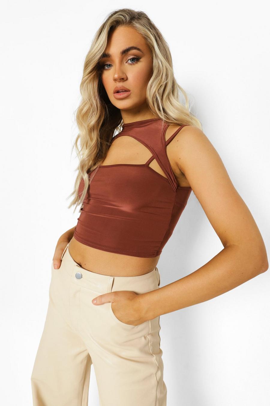 Chocolate Crop top med cut-out image number 1