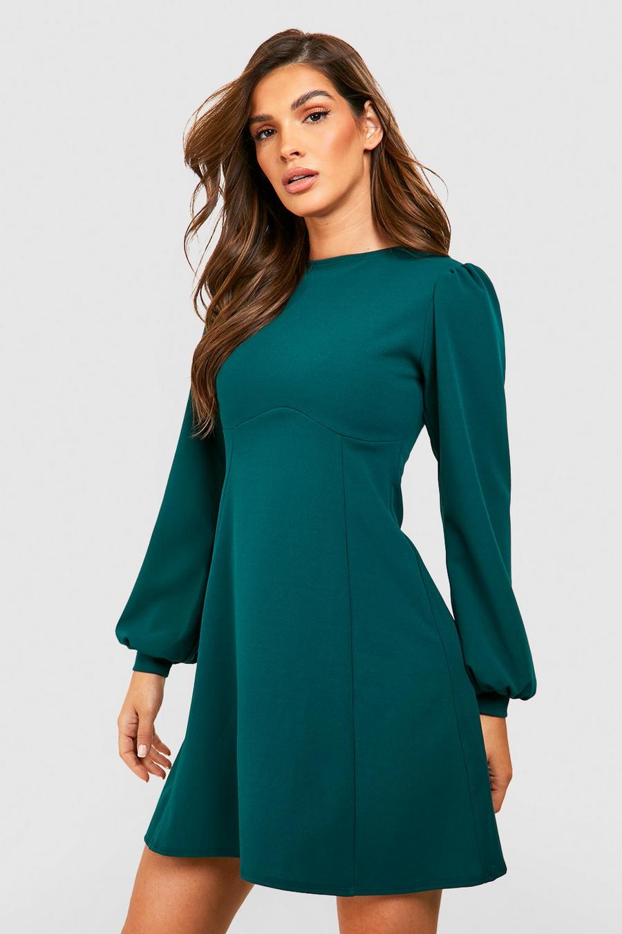 Green Dresses | Emerald, Teal & Khaki Green Dresses | boohoo USA