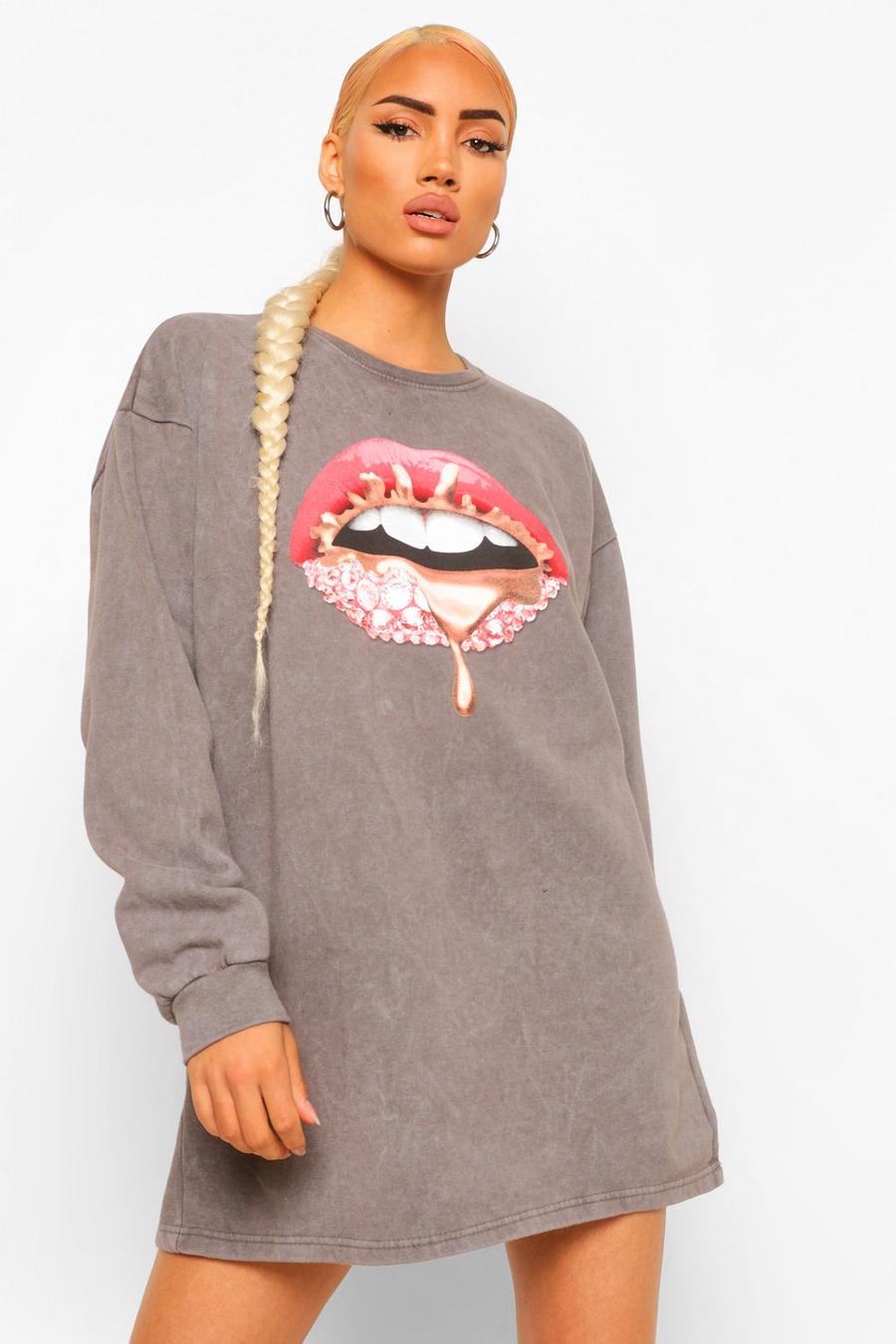 Charcoal Stentvättad sweatshirtklänning med läppar image number 1