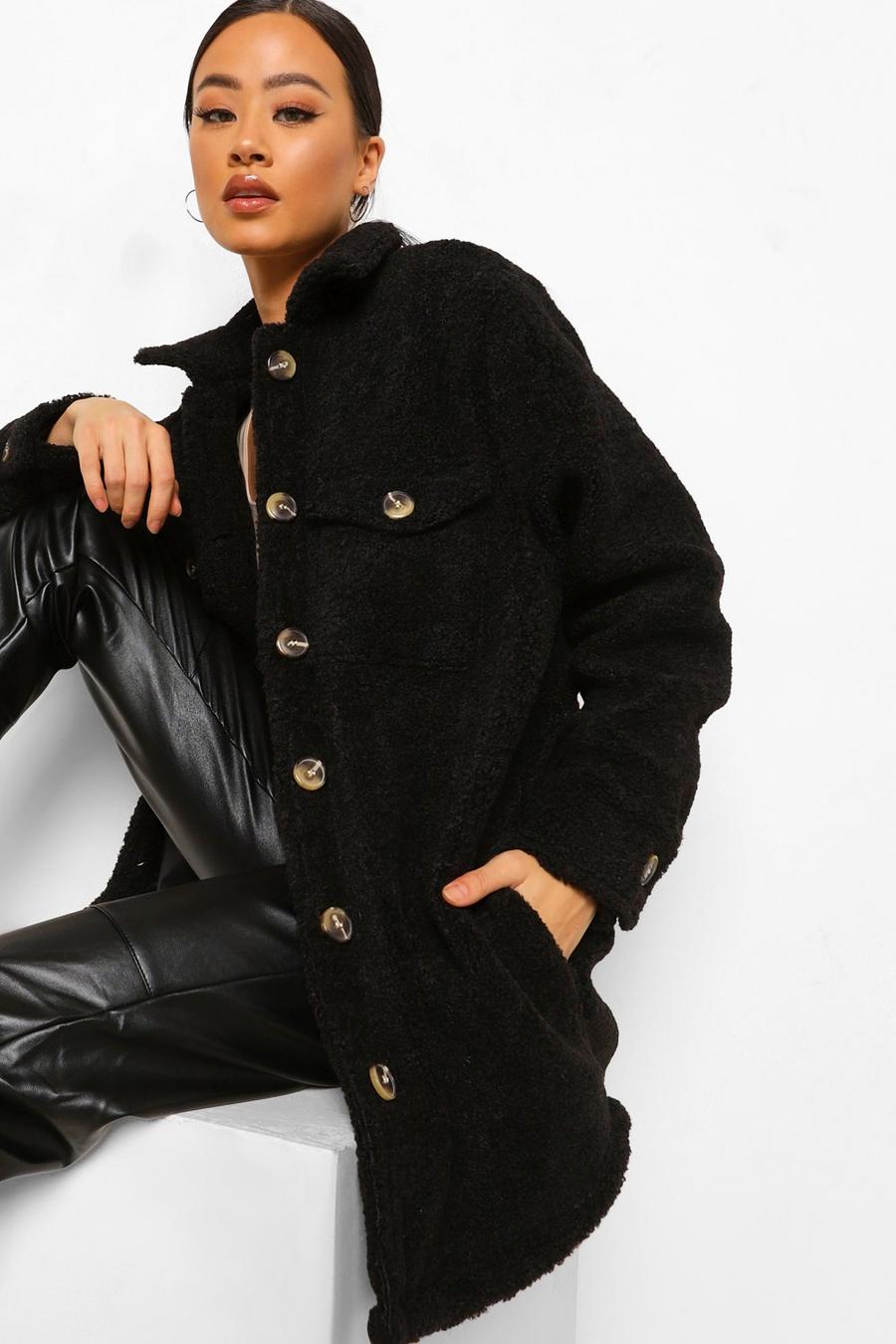 Camisa estilo chaqueta ancha de piel sintética de borrego, Negro image number 1