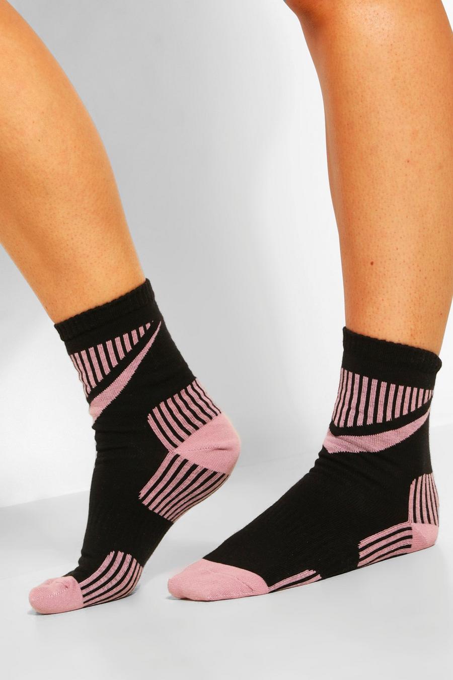 Black Sport Detailing Ankle Socks image number 1